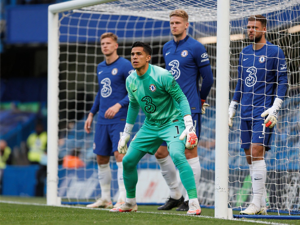 在现代足球世界，门将不仅是最后一道防线，